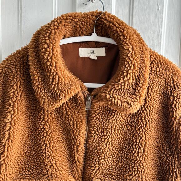 Thread & Supply Northy Faux Fur Teddy Sherpa Bomber Jacket - Picture 3 of 8